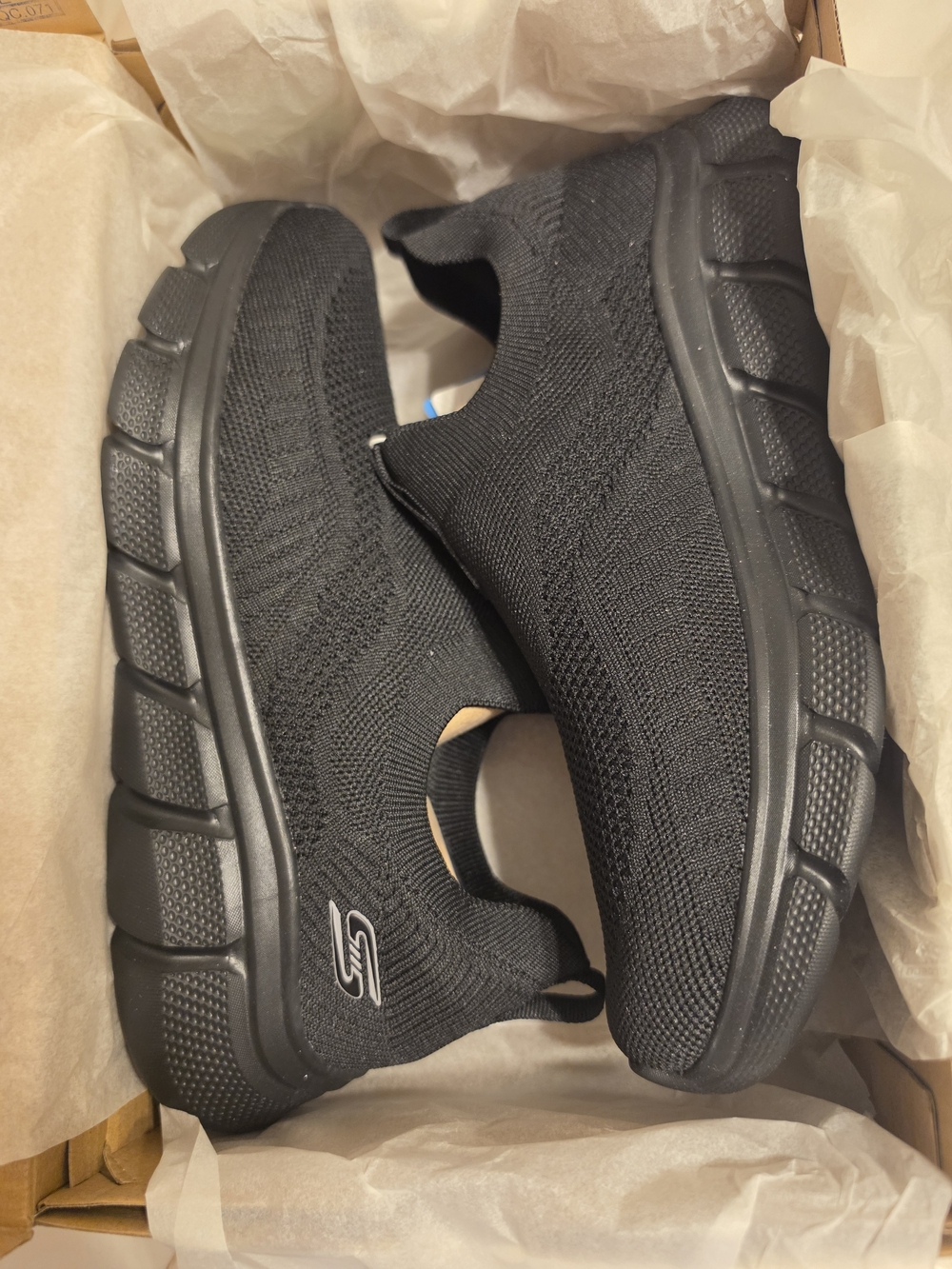 Skechers GOwalk Slip-On Men's Walking Shoes - Black